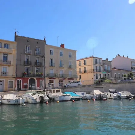 T2 Avec Loggia, Wifi, Parking, Proche - Fr-1-472a-197 Sète