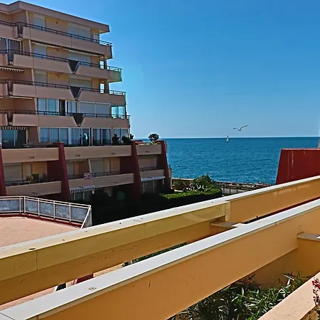 T2 Avec Loggia, Wifi, Parking, Proche - Fr-1-472a-197 * Sète