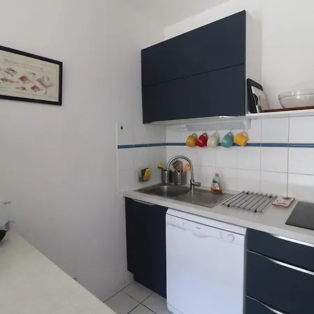 T2 Avec Loggia, Wifi, Parking, Proche - Fr-1-472a-197 Apartamento *